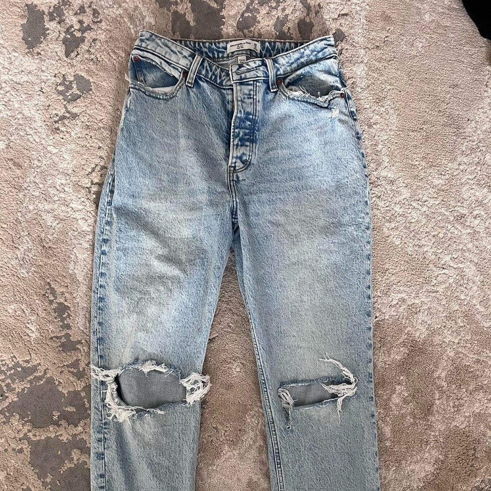 abercrombie jeans